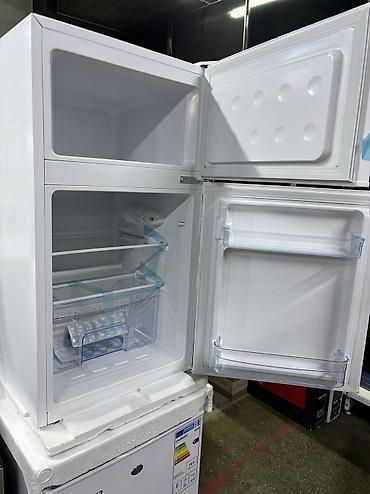 mini refrigerator: Холодильник Новый, Двухкамерный, De frost (капельный), 50 * 85 * 55 — 6