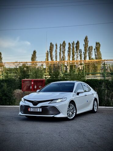 продаю toyota camry: Toyota Camry: 2020 г., 2.5 л, Автомат, Бензин, Седан