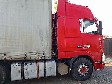 Тягачи: Тягач, Volvo, Тентованный — 10