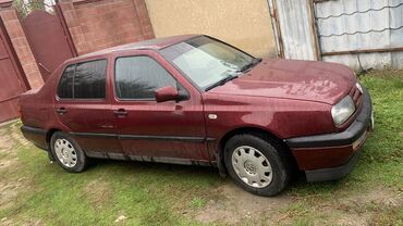 авто обмен с доплатой: Volkswagen Vento: 1992 г., 1.8 л, Бензин, Седан