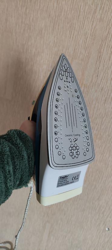 siemens a 52: Sonifer buxarlı ütü. Model: SF-9028 Gərginlik: 220–240V, 50/60Hz — 1
