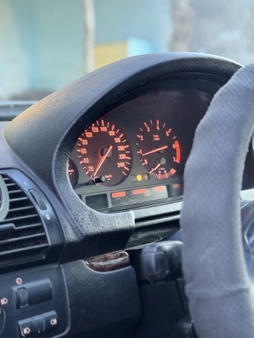 BMW: BMW X5: 2000 г., 3 л, Механика, Бензин, Кроссовер — 9