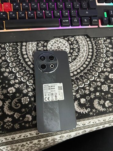 возьму в рассрочку ноутбук: Tecno Spark 30 Pro, Колдонулган, 256 ГБ
