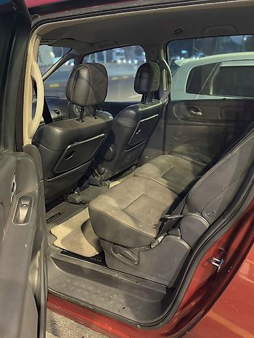 Renault: Renault Espace: 2009 г., Минивэн — 9