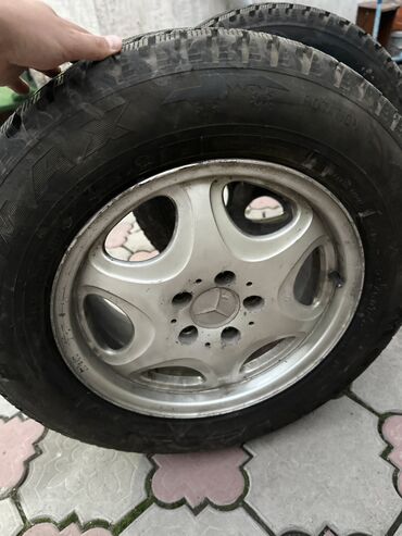 колесо для газ 53: Дөңгөлөктөр монтажда 235 / 60 / R 16, Кыш, Колдонулган, Комплект, Жеңил унаалар, Куйма, тешиктери - 5
