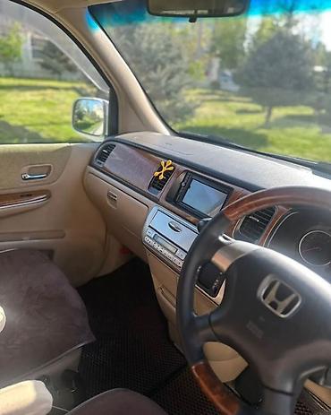 Honda: Honda Stepwgn: 2004 г., 2 л, Автомат, Бензин, Минивэн — 4