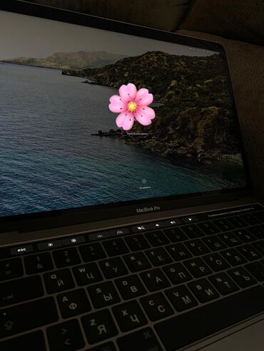 macbook m: İşlənmiş Apple MacBook, 13.1 ", Intel Core i5, 128 GB, Ünvandan götürmə