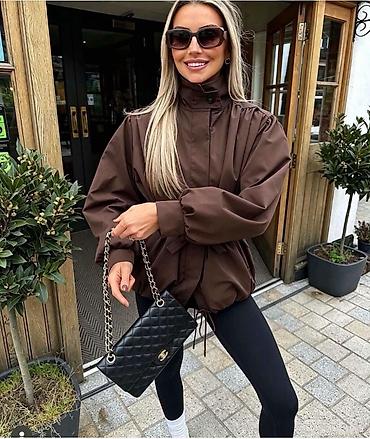 Ostale jakne, kaputi, prsluci: Jaknica: 3.800dinara
S M L — 3