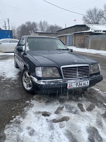 2 2дизель: Mercedes-Benz W124: 1994 г., 2.8 л, Автомат, Бензин, Седан