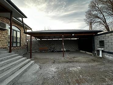 Продажа коттеджей и домов: 🏡 **ПРОДАЁТСЯ ДОМ** 📍 Район: Карагачевая Роща 📝 **Описание:** — 2