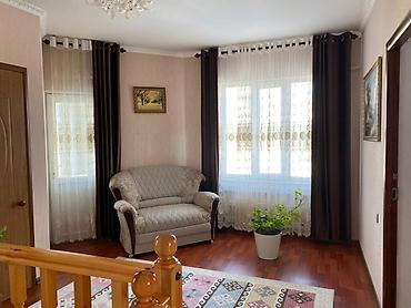 Продажа коттеджей и домов: Дом с благоустроенным двором и навесом 🏡 Продаётся уютный двухэтажный — 2