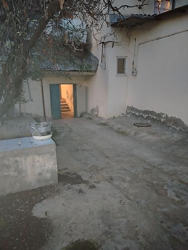 Digər tikinti materialları: Samux şəhər nəbiağalı qəsəbəsində köhnə xəstəxananın arxasında mərkəzi — 11