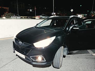 bmw e 38: Hyundai ix35: 1.9 l | 2011 il Sedan — 9