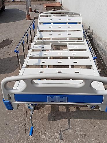 Медицинская мебель: Функциональная медицинская кровать с механическим приводом - — 6