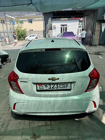 spark 7: Chevrolet Spark: 2019 г., 1 л, Вариатор, Бензин, Хэтчбэк — 8