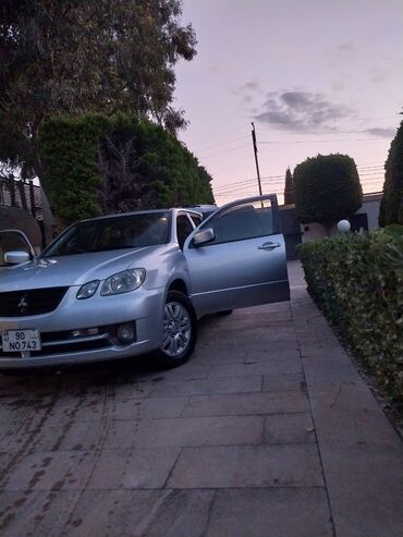 Mitsubishi: Mitsubishi Airtek: 2 l | 2005 il 200 km Universal — 2