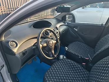 мотор витц: Toyota Yaris: 2003 г., 1 л, Робот, Бензин, Хэтчбэк — 3