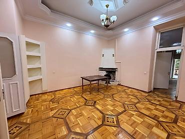 общежитие баку: İcarəyə verilir 3 otaqlı köhnə tikili 86 m², Nəsimi r. 1 200 AZN/ay 3 — 4