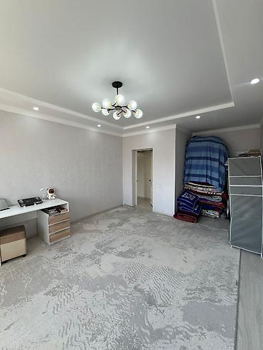 Продажа коттеджей и домов: Продается участок 5 соток. На участке два двухэтажных домов. Отлично — 12