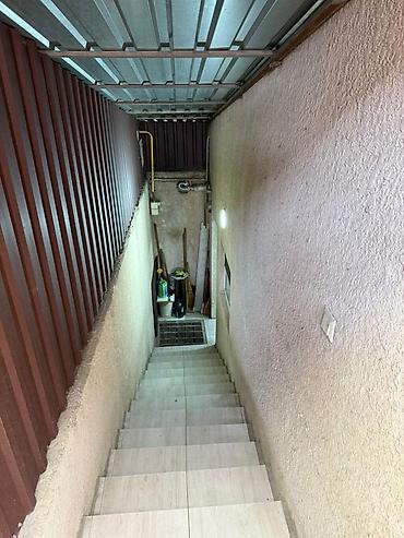 Продажа коттеджей и домов: 🏡 Продаётся добротный кирпичный дом в центре города! 📍 Орозбекова / — 18