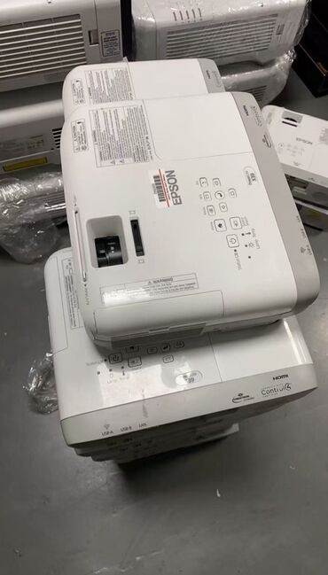Proyektorlar: İşlənmiş Portativ Proyektor Epson, Pulsuz çatdırılma, Ünvandan götürmə, Ödənişli çatdırılma — 14