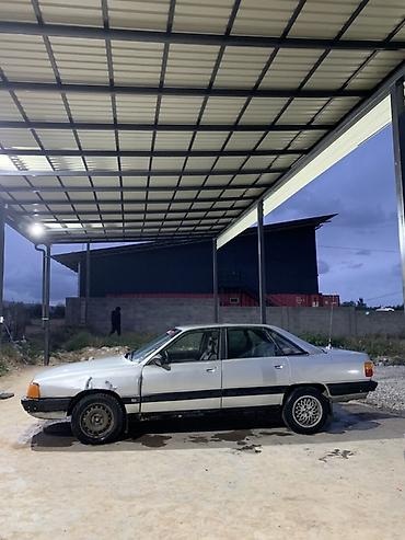 Audi: Audi 100: 1988 г., 1.8 л, Механика, Седан — 6