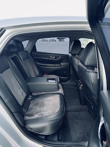 cd 70: Hyundai Grandeur: 2017 г., 3 л, Автомат, Газ, Седан — 9