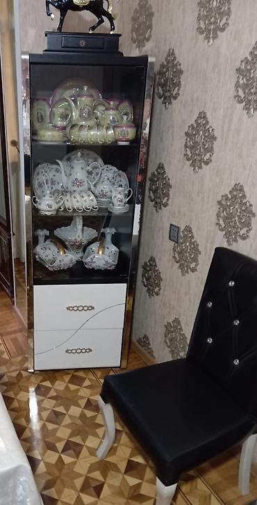 xonca desti: Qonaq otağı üçün dəst mebel Tərkib: - Konsol güzgü ilə: geniş üst — 4