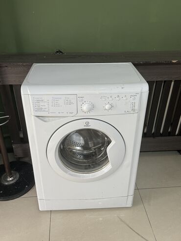 домашняя антена: Стиральная машина Indesit, Б/у, Автомат