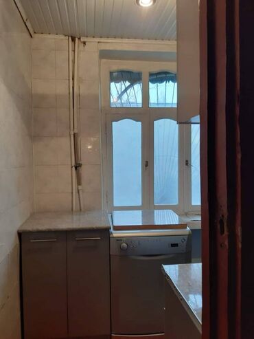 Uzunmüddətli kirayə mənzillər: Nərimanovda,Kosmos restoran yaxınlığında 5 mərtəbəli tikilinin 3-cü — 15