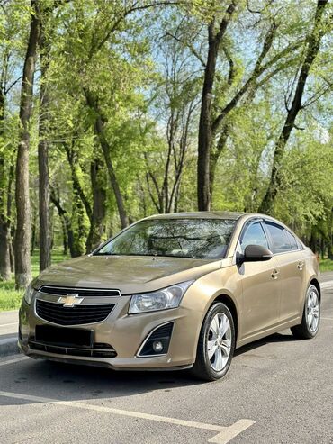 автомаи: Chevrolet Cruze: 2013 г., 1.4 л, Автомат, Бензин, Седан