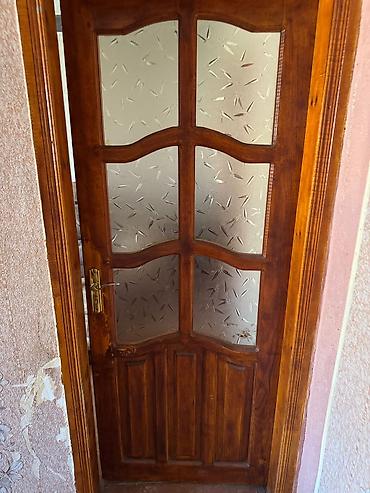 qapi otaq: Şüşəli taxta otaq qapıları - Material: möhkəm təbii ağac, laklanmış — 1