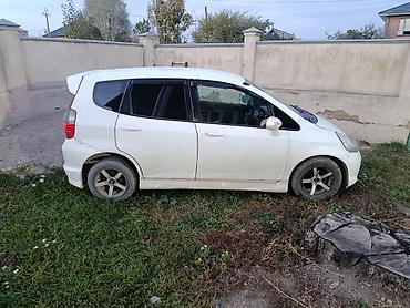 Транспорт: Honda Jazz: 2005 г., 1.5 л, Вариатор, Бензин, Хэтчбэк — 4