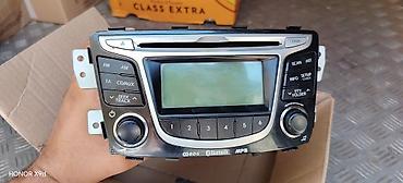 cd calar: Avtomobil maqnitofonu – orijinal OEM başlıq Xüsusiyyətlər: - FM/AM — 3