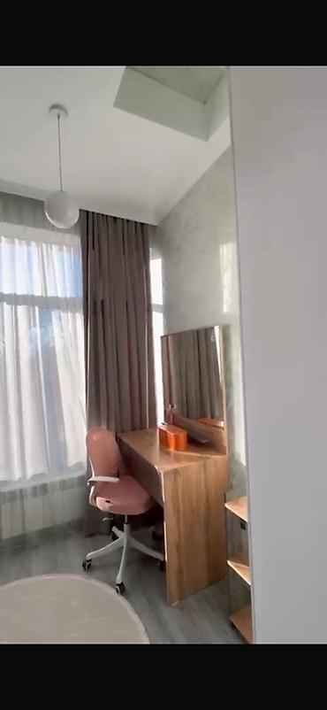 Продажа коттеджей и домов: Продается двухэтажный жилой дом с придомовой территорией и удобным — 15