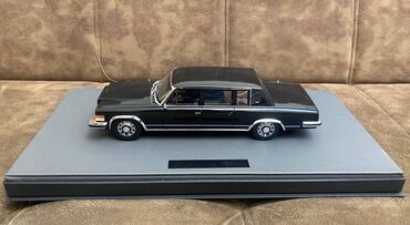 detskie rubashki s korotkim rukavom: Коллекционная модель ZIL-117 limousine black 1971 Top Marques Scale