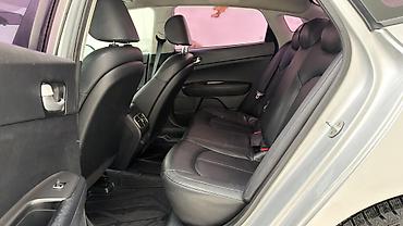 Kia: Kia K5: 2016 г., 2 л, Автомат, Газ, Седан — 14