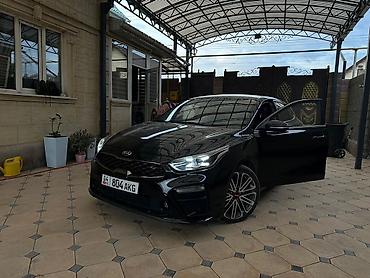 Kia: Срочно! Элегантный черный Kia K3 современным дизайном кузова и — 3