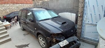 Digər Avtomobillər: Kia Carnival minivan il 2004 2.9 disel mexanika tek prablemi matoru