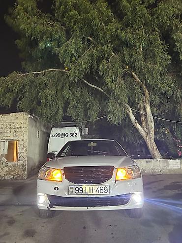 r17 sam: Chery Amulet (A15): 1.5 l | 2013 il Sedan — 1