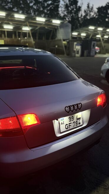 Audi: Audi A4: 2 l | 2006 il Sedan — 2