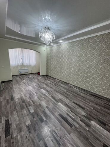 Продажа квартир: 1 комната, 45 м², 106 серия улучшенная, 2 этаж, Евроремонт