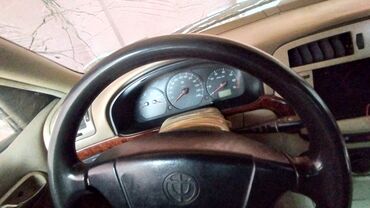 Toyota: Toyota Avensis sedan - Kuzov: 4 qapılı sedan, boz rəng - Salon: bej — 9