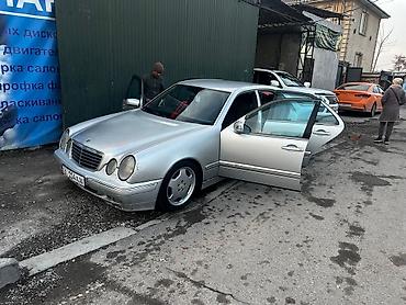 машина на час: Mercedes-Benz E-Class: 2001 г., 3.2 л, Автомат, Бензин, Седан — 2