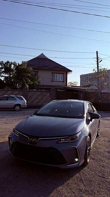 corolla 2022: Toyota Corolla: 2020 г., 1.8 л, Вариатор, Гибрид, Седан — 2