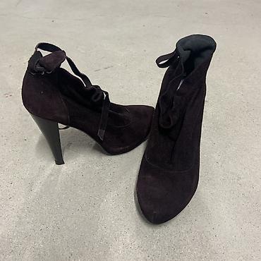 Пальто: Мужское пальто Topman - Размер: M - 14000 сом Женская полушубка из — 7