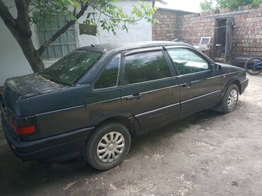 срочно продаю машину бишкек: Volkswagen Passat: 1.8 л, Механика, Бензин, Седан at lalafo.kg срочно продаю машину бишкек: Volkswagen Passat: 1.8 л, Механика, Бензин, Седан