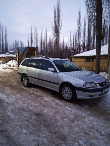 Toyota: Toyota Avensis: 2001 г., 2 л, Механика, Дизель, Универсал