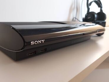 PS3 (Sony PlayStation 3): Sony PS3 superslim čipovan Sony PS3 super slim 500 GB, čipovan, u — 3