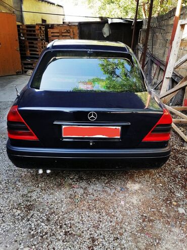 ucuz mercedes: Mercedes-Benz C 180: 1.8 l | 1994 il Sedan